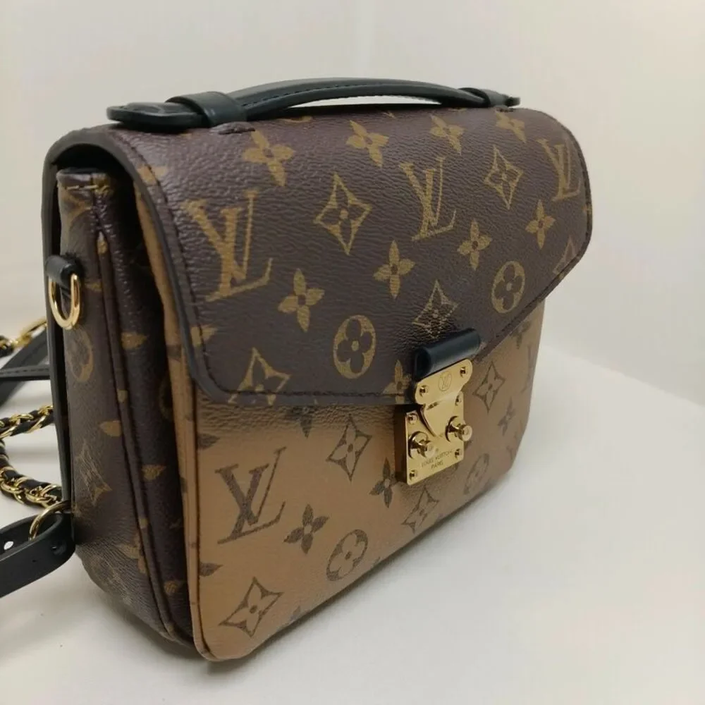 Louis Vuitton Women Pre-Loved Bag Very Good Condition